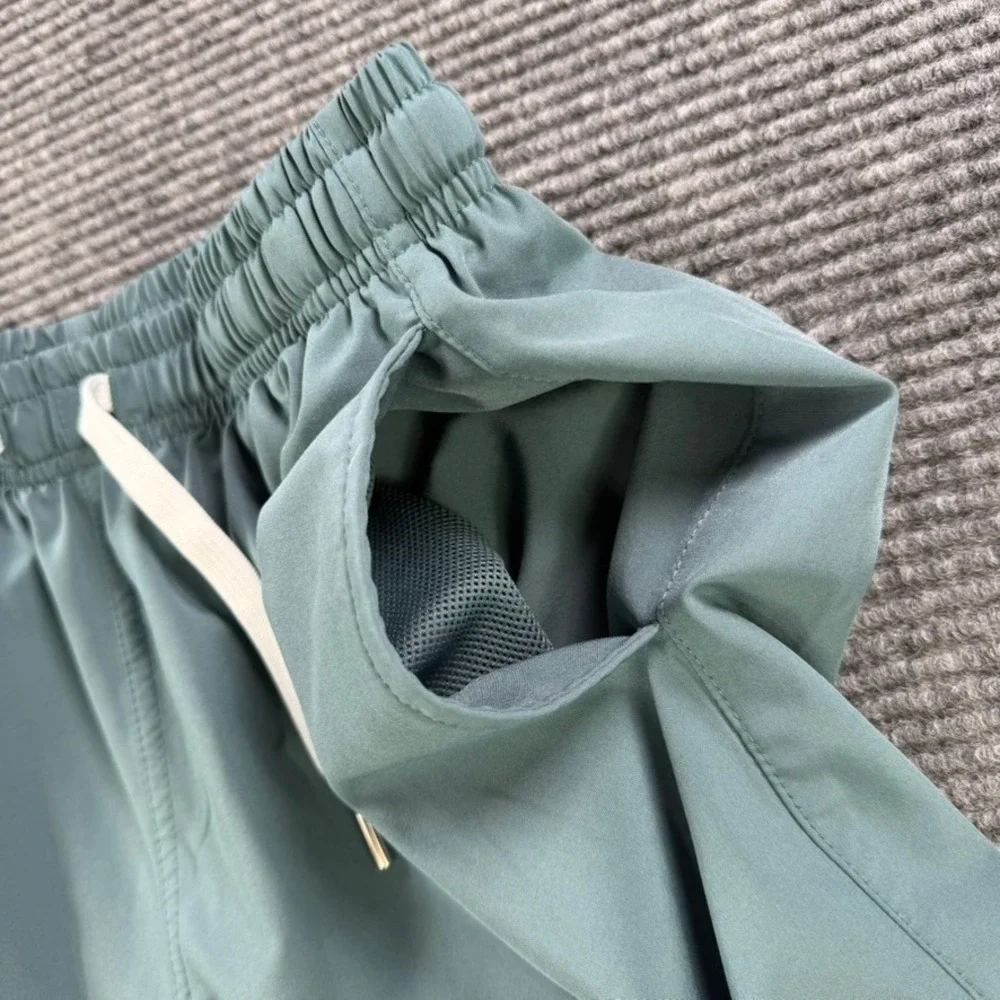 Cove USA Mens 30 Sage Green Hybrid Shorts Athletic Quick Dry Running Zip Pocket